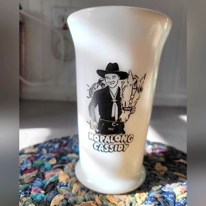Vtg  Collectable Hopalong Cassidy Milk glass tumbler
